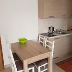 Miletic J-i Apartman *
