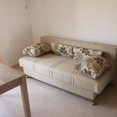 Miletic J-i * Vodice