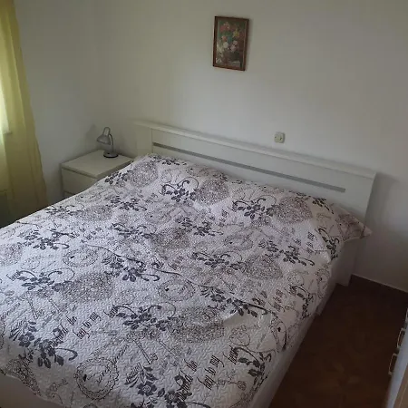 Apartment Miletic J-i *
