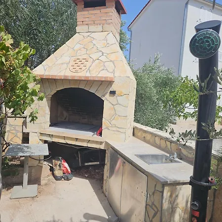 Miletic J-i Apartman