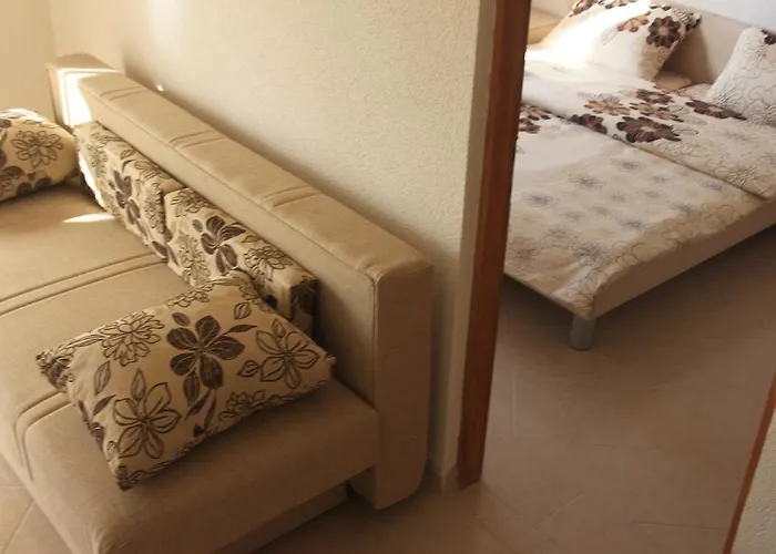 Miletic J-i Apartamento Vodice